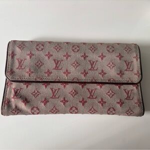 Vintage Authentic Louis Vuitton wallet